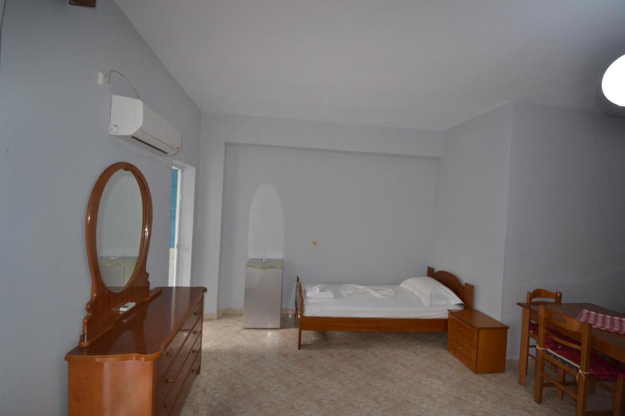 Villa Shqiponja Sarande Exterior photo