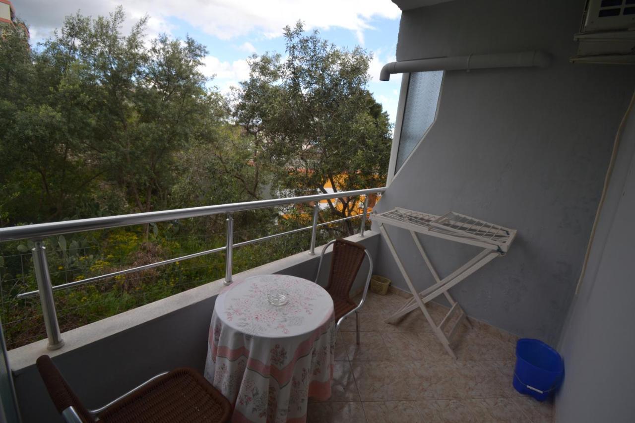 Villa Shqiponja Sarande Exterior photo